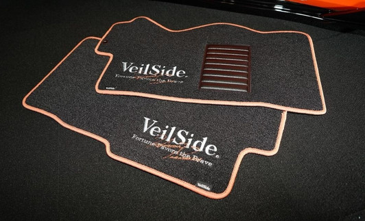 EXCLUSIVE - VEILSIDE UNIVERSAL ITEMS - FLOOR MAT - Versus Trading Co