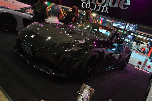 AE105-05C VeilSide 2009-2023 Nissan 370Z Fairlady Z Z34 Carbon Vented Hood