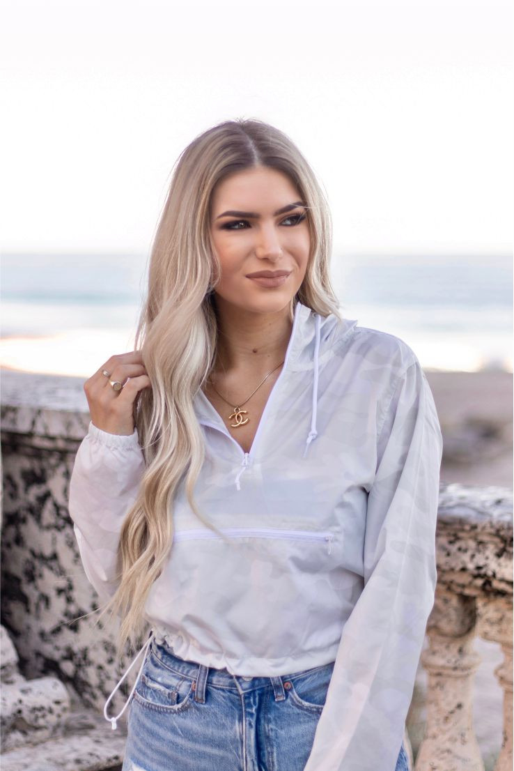 Lightweight Pullover Crop Windbreaker 