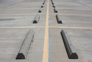 Pike Stuff - Ho Concrete Parking Barriers - 5411016
