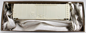 Accurail - Ho 40' Steel Pd Boxcar Undec - 3100