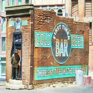 Downtown Deco - N First Timer Bar - 2017