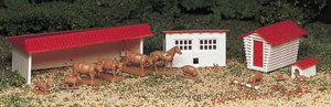 Bachmann - Ho Farm Buildings & Animals - 45152