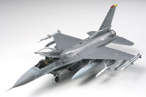 Tamiya Paint - Hobby Kits - F-16Cj Fighting Falcon 1:48 - 61098 Tamiya Paint - Hobby Kits - F-16Cj Fighting Falcon 1:48 - 61098