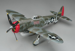 Hasegawa Models - P-47D Thunderbolt 1:32 - 8077