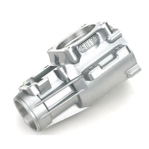 Saito Engines - Crankcase:i - 8015A