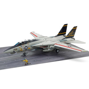 Tamiya - 1/48 Grumman F-14a Tomcat Carrier Launch Set - 61122 Tamiya - 1/48 Grumman F-14a Tomcat Carrier Launch Set - 61122