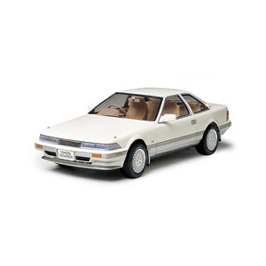 Tamiya - 1/24 Toyota Soarer 3.0 Gt - 24064 Tamiya - 1/24 Toyota Soarer 3.0 Gt - 24064