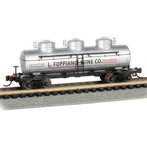 Bachmann Industries - N Scale 3 Dome Tank Car L.foppiano Wine Co. #1112 - 17159 Bachmann Industries - N Scale 3 Dome Tank Car L.foppiano Wine Co. #1112 - 17159