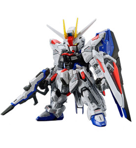 Bandai - Master Grade SD Freedom Gundam - 2619354