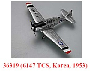 Easy Model Aircraft - LT-6G TEXAN Korea 1953 1:72 - 36319