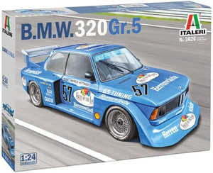 Italeri Model Kits - BMW 320 Group 5 1:24 - 3626