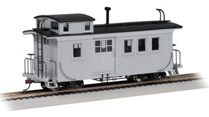 Bachmann - ON30 Wood Side Door Caboose undec gray - 26704