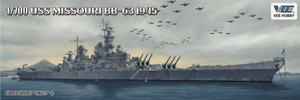 Vee Hobby Model - Deluxe USS Missouri BB-63 1945 1:700 - E57003