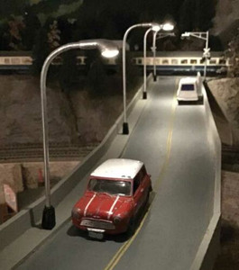 Dwarvin Lighting - DVSL104 HO Fiber Lit Highway Lamps 3pk - 99081 Dwarvin Lighting - DVSL104 HO Fiber Lit Highway Lamps 3pk - 99081