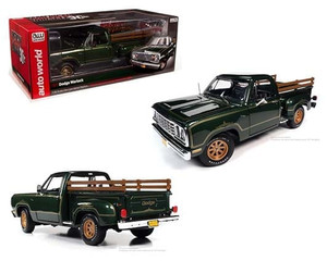 Auto World 1:18 American Muscle 30th Anniversary 1977 Dodge Warlock Stepside Truck Green- Diecast Auto World 1:18 American Muscle 30th Anniversary 1977 Dodge Warlock Stepside Truck Green- Diecast