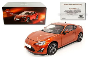 Century Dragon 1:18 2013 Toyota Gt86 Limited Edition Left Hand Drive- Diecast