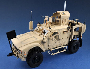 Trumpeter Models - M1240 M-ATV MRAP 1:72 - 7413