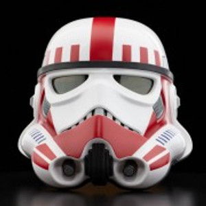 Hasbro Inc - Star Wars Roleplay - The Black Series - Star Wars: Battlefront - Shock Trooper Elec Helmet - 5L01 - 2 Pack