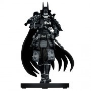 Dc Direct - Batman B&W Statues - 1/10 Scale Batman Ninja (Resin)