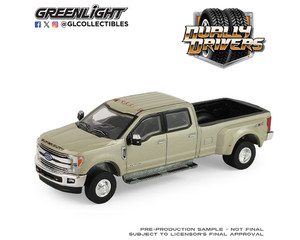 Greenlight 1:64 Dually Drivers Series 17 - 2018 Ford F-350 - White Gold - Diecast