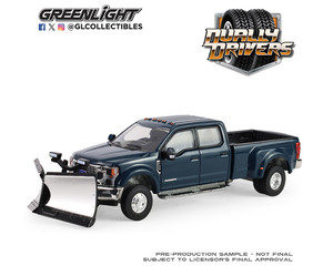 Greenlight 1:64 Dually Drivers Series 17 - 2022 Ford F-450 Dually With Snow Plow - Antimatter Blue - Diecast