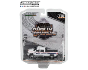 Greenlight 1:64 Dually Drivers Series 9 - 2018 Chevrolet Silverado 3500hd Dually - Durham Regional Police - Diecast