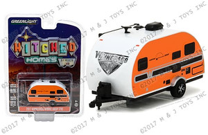 Greenlight 1:64 Hitched Homes Series 2 - 2017 Winnebago Winnie Drop - Diecast