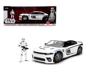 Jada 1:24 Star Wars Stormtrooper And 2021 Dodge Charger Srt Hellcat - White - Hollywood Rides - Diecast