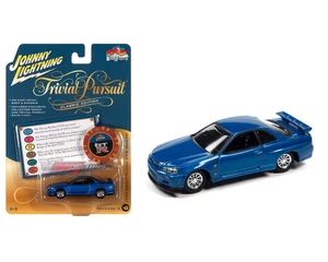 Johnny Lightning 1:64 Pop Culture 2022 Release 2 - Trivial Pursuit Nissan Gt-r W Poker Chip Solid Pack - Diecast