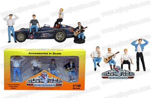 Motor Head 1:18 Figures Men Hot Roder Set Of 4 Pcs - Diecast