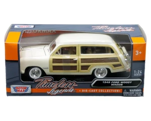 Motormax 1:24 1949 Ford Woody Wagon - Timeless Legends - Diecast