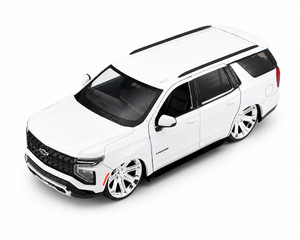 Motormax 1:24 2025 Chevrolet Tahoe Custom - White - Mijo Exclusives - Diecast