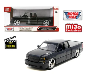 Motormax 1:25 Chevy Silverado Extended Cab 2006 Custom - Black - Mijo Exclusives Limited Edition - Diecast