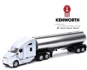 New Ray 1:32 Kenworth T680 Oil Tanker Chrome - White - Long Haul Truckers - Diecast