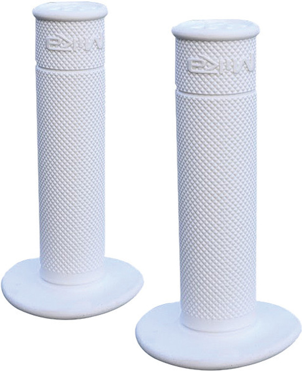 Mika Metals - Grips 50/50 Waffle Wht - GRIPS-WHITE Mika Metals - Grips 50/50 Waffle Wht - GRIPS-WHITE