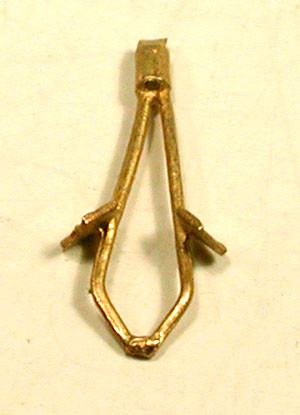 Cal-Scale Train Parts - Ho Pilot Brace & Step - 603