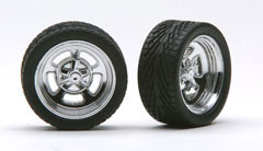Pegasus - 23' Holli's Rims w/tires Chrome 1:24 - 2305