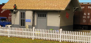 Monroe Models - Ho Straight Picket Fence - 2307