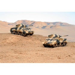 Italeri Model Kits - M4A2 Sherman III(2 pk)1:72 - 7511