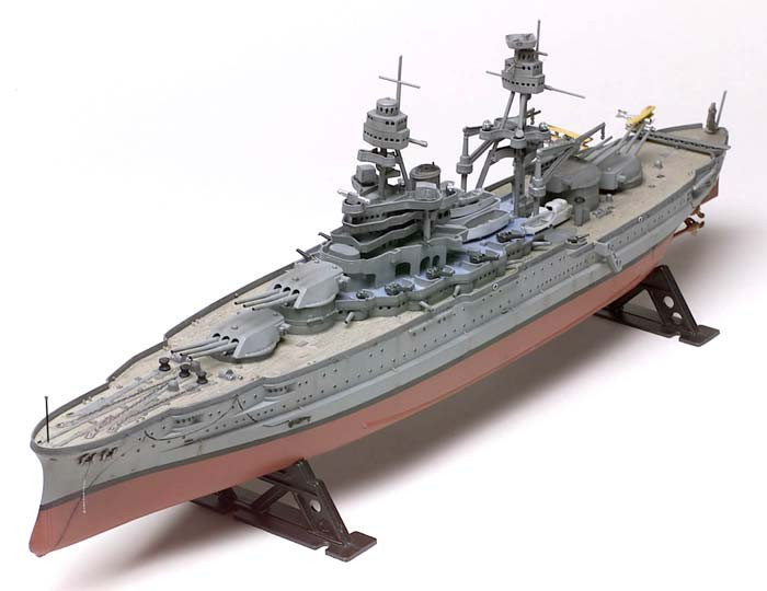 Revell Monogram - Uss Arizona Bb-39 1:426 - 302