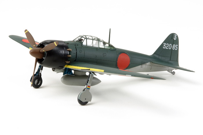 Tamiya Paint - Hobby Kits - Mitsubishi A6M5 Zero 1:72 - 60779