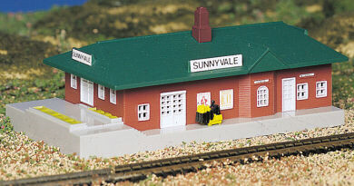 Bachmann - N Passenger Station B/U - 45908
