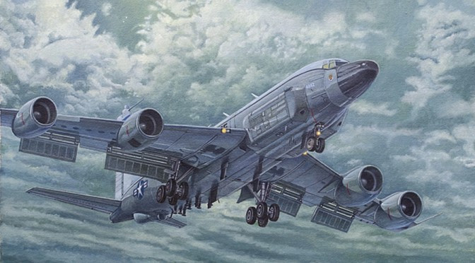 Roden Model Aircrafts - RC135V/W USAF Recon Aircraft 1:144 - 349
