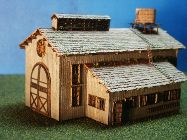 RS Laser Kits - N Engine House W/doors - 3003