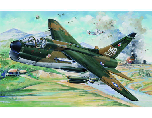 Trumpeter Models - Usaf A-7D Corsair Ii 1:32 - 2245