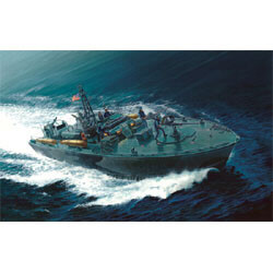 Italeri Model Kits - Elco'80 Torpedo Boat PT596 :35 - 5602