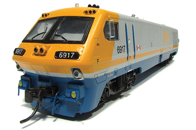 Rapido Trains - Ho Bombardier Lrc Via Rail Spe - 200014