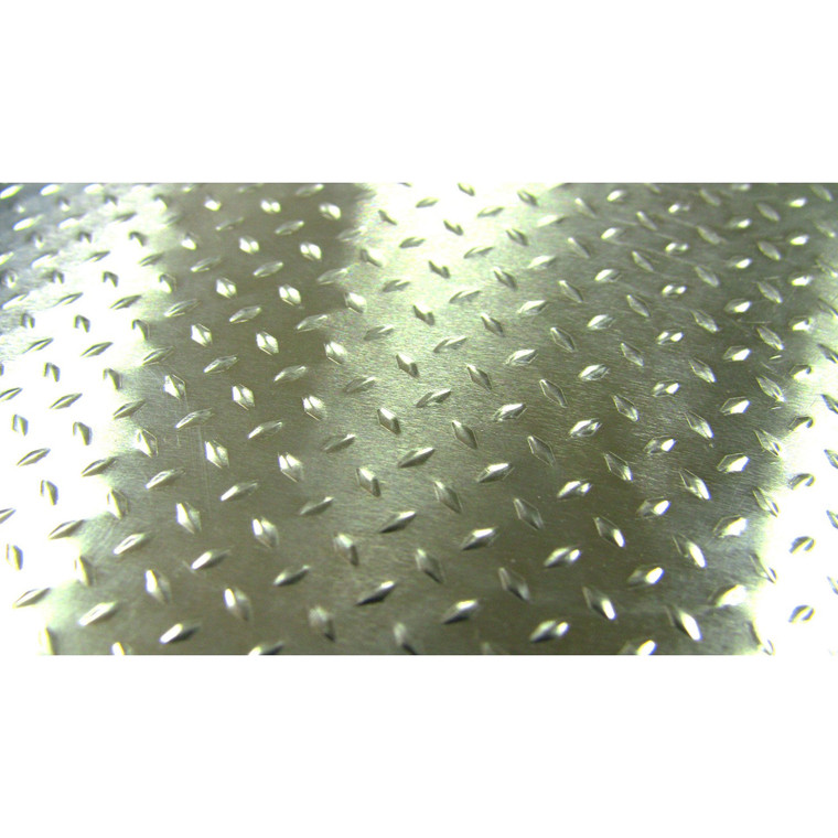 Hot Racing - 1/10 Scale Aluminum Silver Diamond Plate (2) - ACC1808DP Hot Racing - 1/10 Scale Aluminum Silver Diamond Plate (2) - ACC1808DP