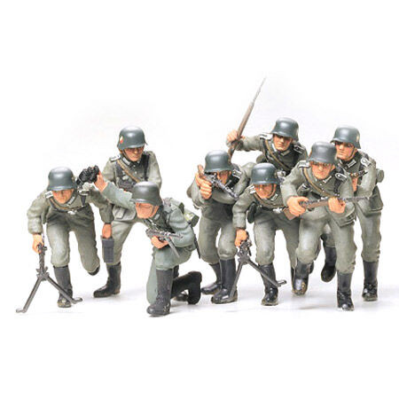 Tamiya - 1/35 German Assault Troops Plastic Model - 35030